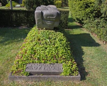 Ostaijengraf