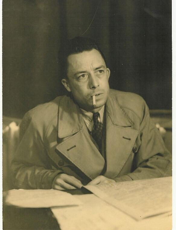 40 Albert Camus2 583 761 S C1 C C 0 0 1